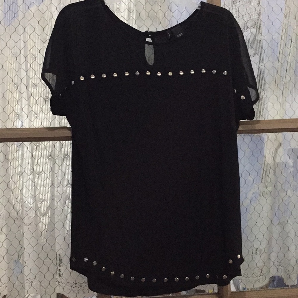 Women’s Top